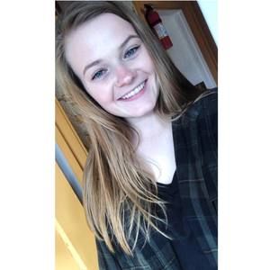 Meet your Posher, Dena